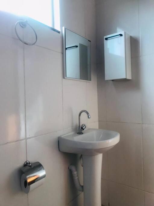 Apartment Ap+preco Popular+ar Condicionado+internet 300mb *